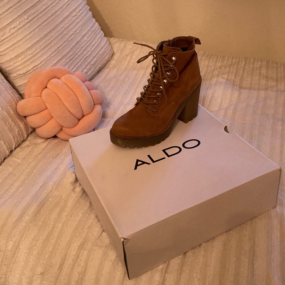 Brown Lace Up Boots